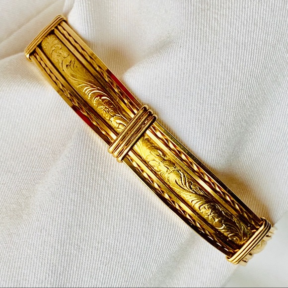 Jewelry - 🐡GOLD TENSION HOOK BRACELET 🐡